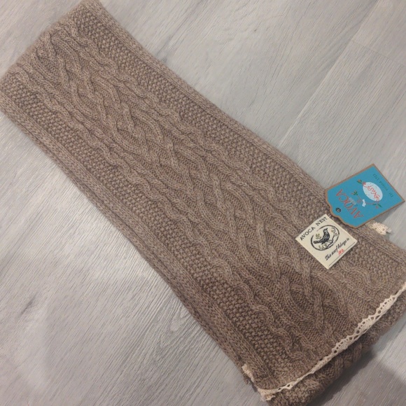 AVOCA wool hat,scarf and arm warmer bundle - Picture 7 of 11